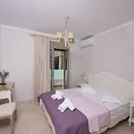 Kampos * Βασιλική
